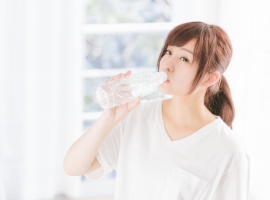 熱中症対策で水分補給をするには？温度や頻度の目安を知ろう