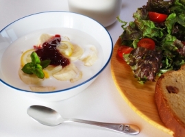 ヨーグルトと生野菜の健康法！誰でも簡単に取り入れられる美容活用術を紹介