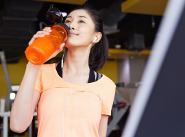 【痩せ体質へ】年齢とともに低下する基礎代謝を上げる4つの方法とは？